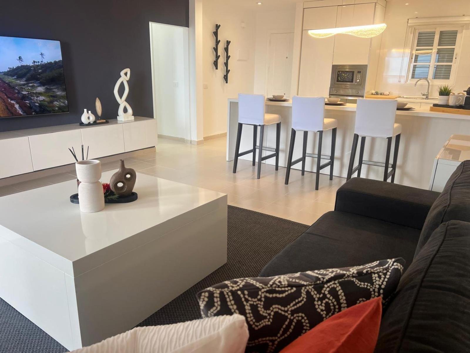 Living room and kitchen — Golden View Costa Adeje photo gallery