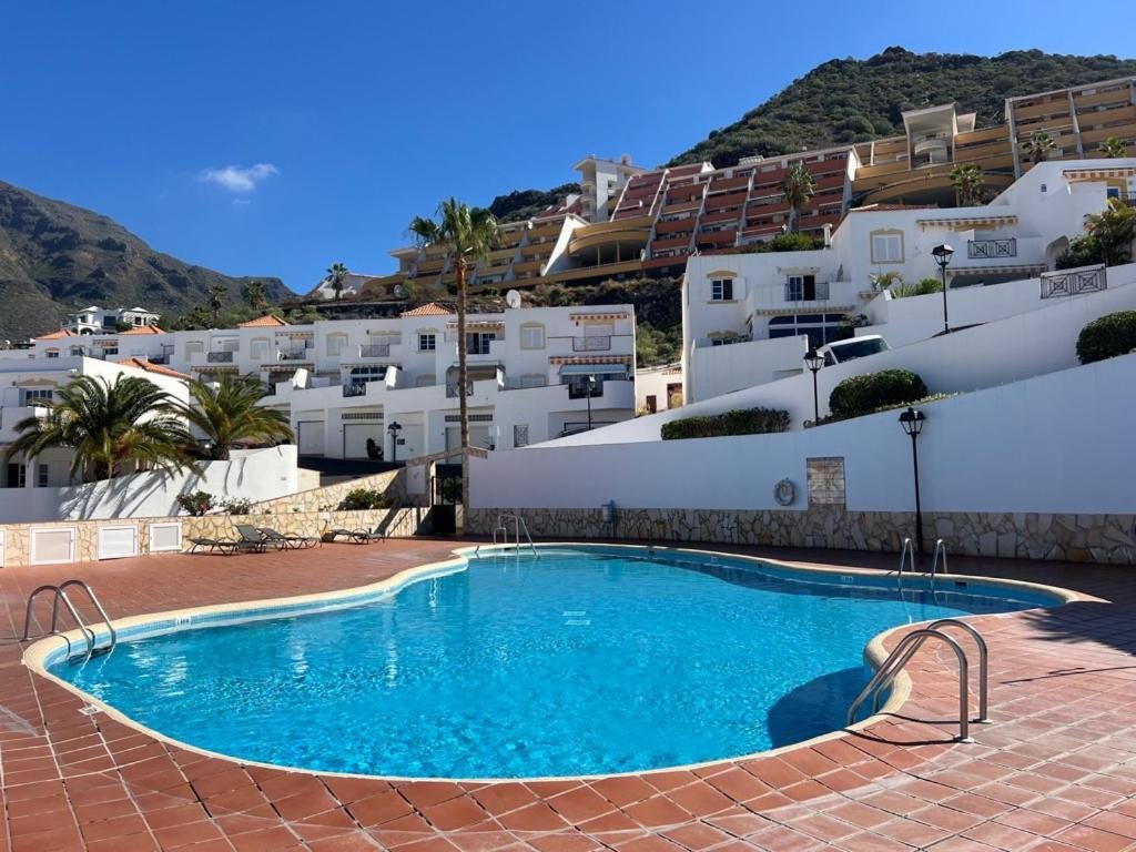 Swimming pool at the complex — Golden View Costa Adeje photo gallery